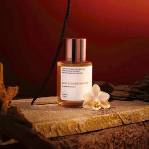 NWT Dossier Oud & Rose On Fire